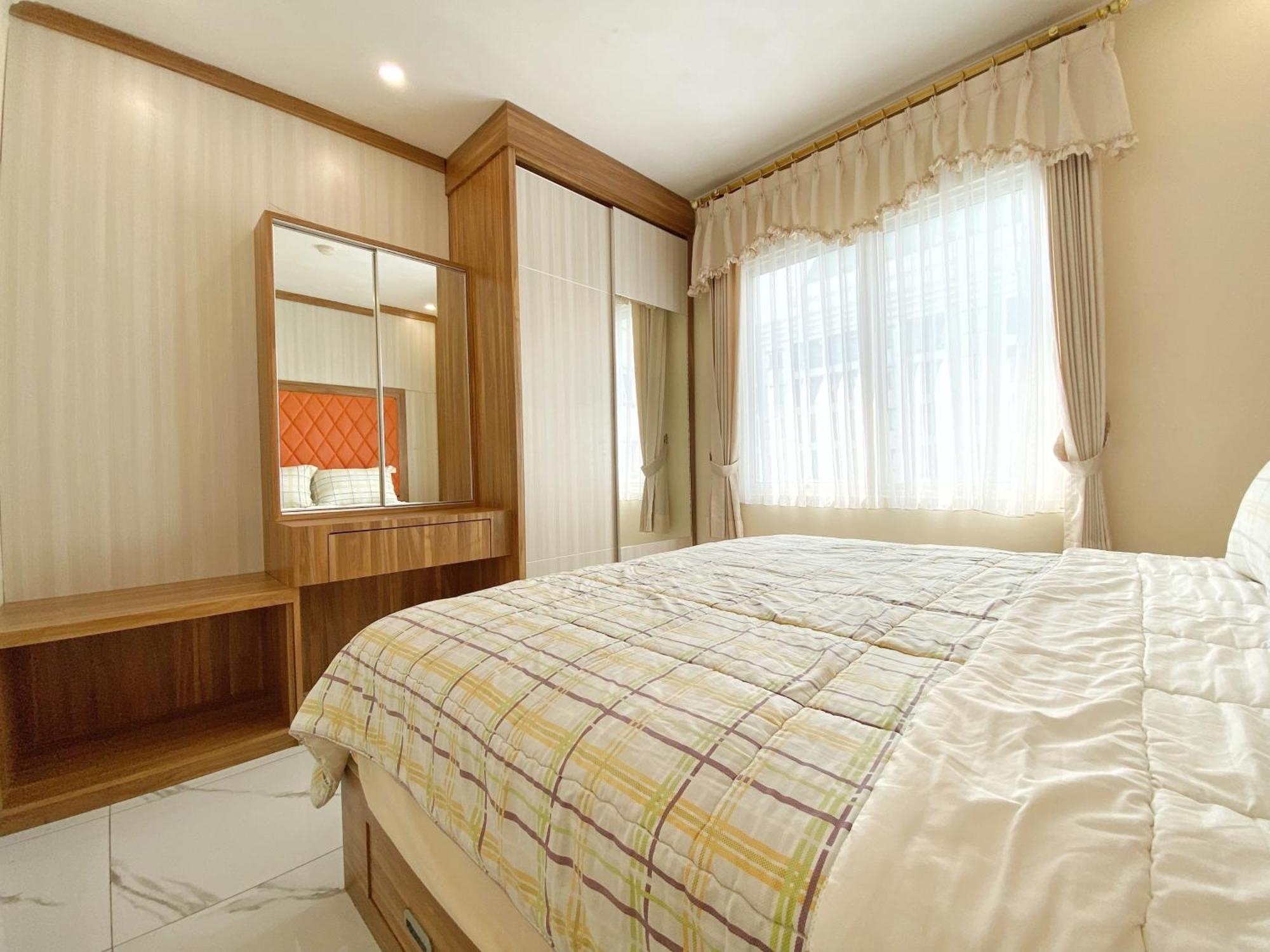 Ravarine Suite Apartment Jakarta Exterior foto